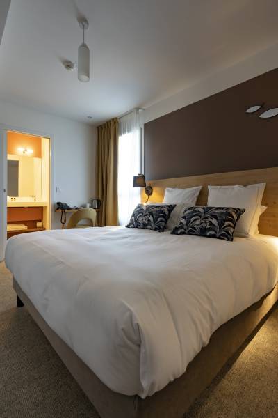 Où réserver une chambre d'hôtel à Andernos les Bains ? 