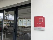 Notre zone d'activité pour ce service Organiser une réception debout pour 50 convives avec tapas et desserts maison dans un hôtel romantique